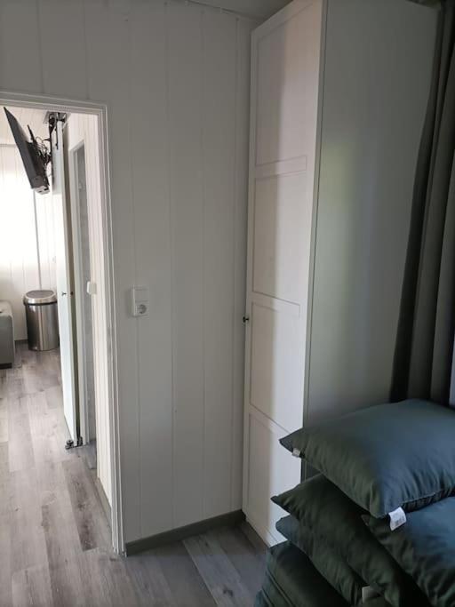 Traumhafter Wasserblick Klein Stromkendorf Bagian luar foto