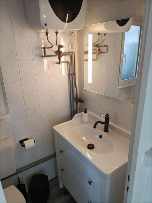 Traumhafter Wasserblick Klein Stromkendorf Bagian luar foto